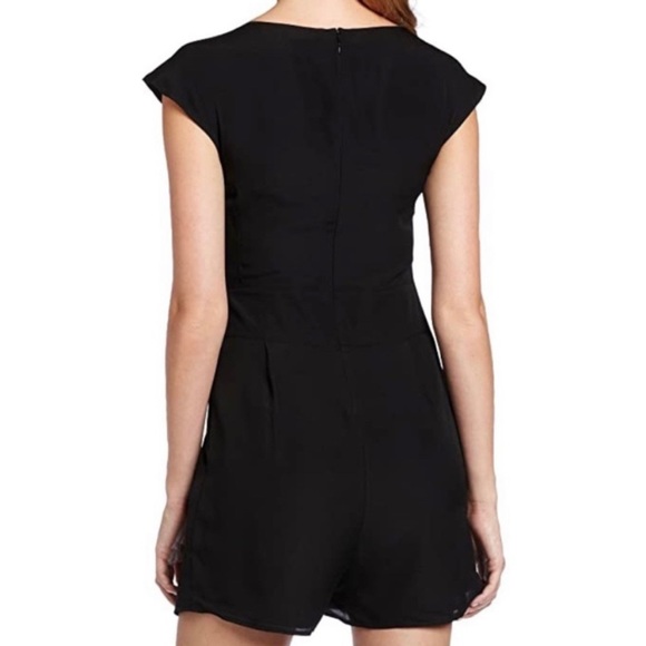 Ted Baker Grethun Square Neck Bow Romper Playsuit - Picture 3 of 13